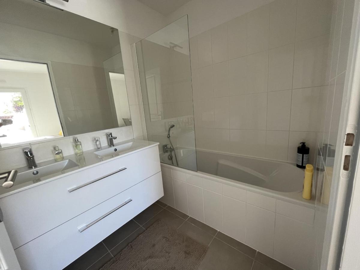T3 En Centre D'Arcachon, 2 Min Plage, 5 Min Gare, Balcon, Parking Securise, Wifi, Menage Inclus - Fr-1-374-193 Eksteriør bilde